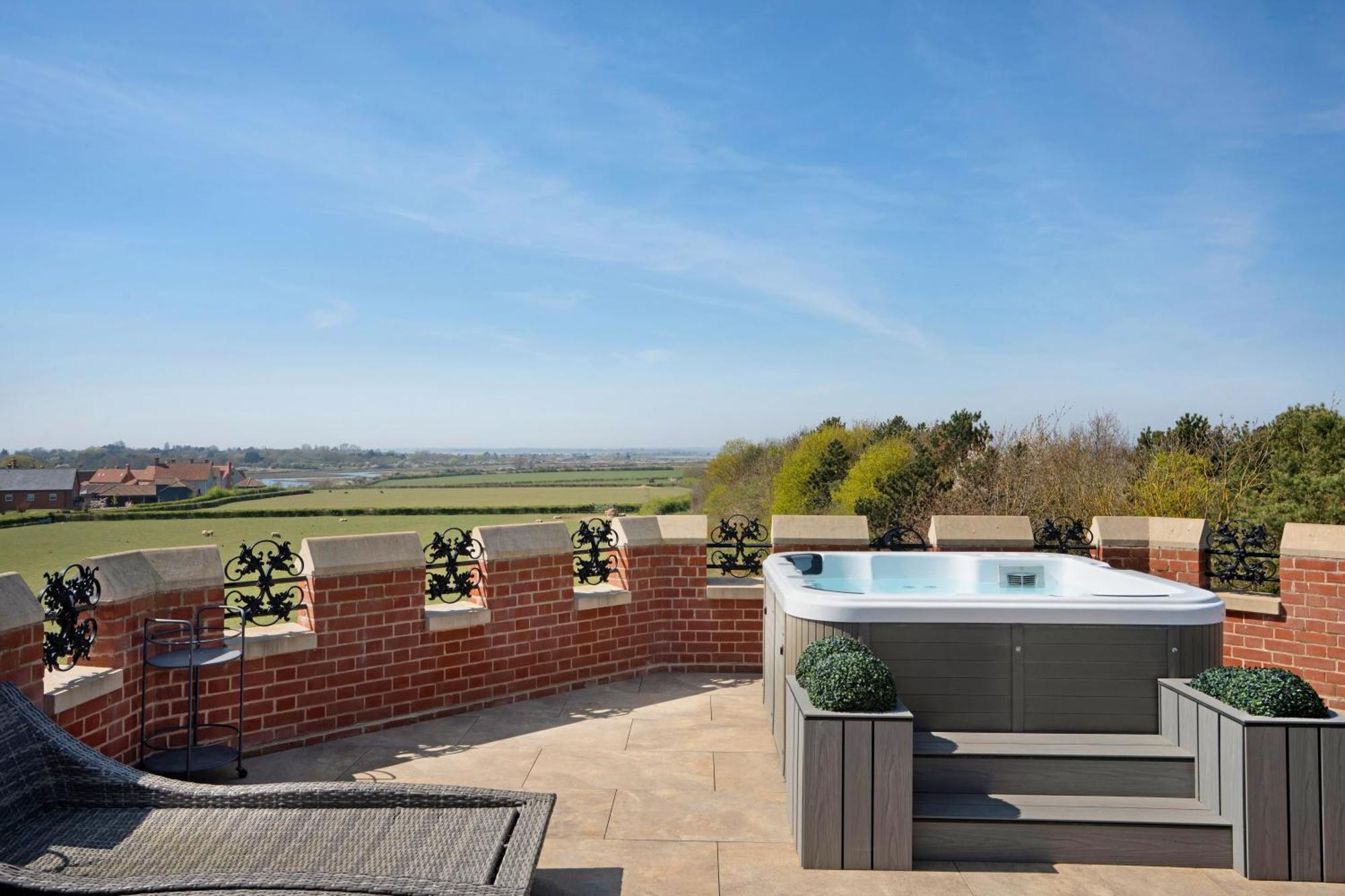 South Lodge, St Osyth Priory Saint Osyth Экстерьер фото